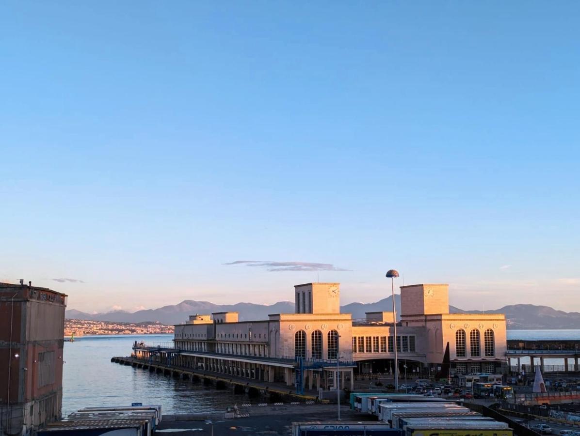 Porto&Beverello เนเปิลส์ ภายนอก รูปภาพ